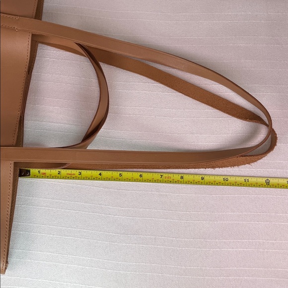 Madewell Leather Tote - Picture 8 of 15